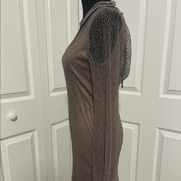 Foreign exchange dress - Picture 3 of 7